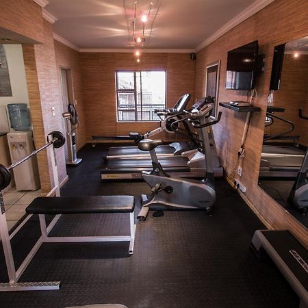 Prestige Apartments Sandton At Westpoint Joanesburgo Quarto foto