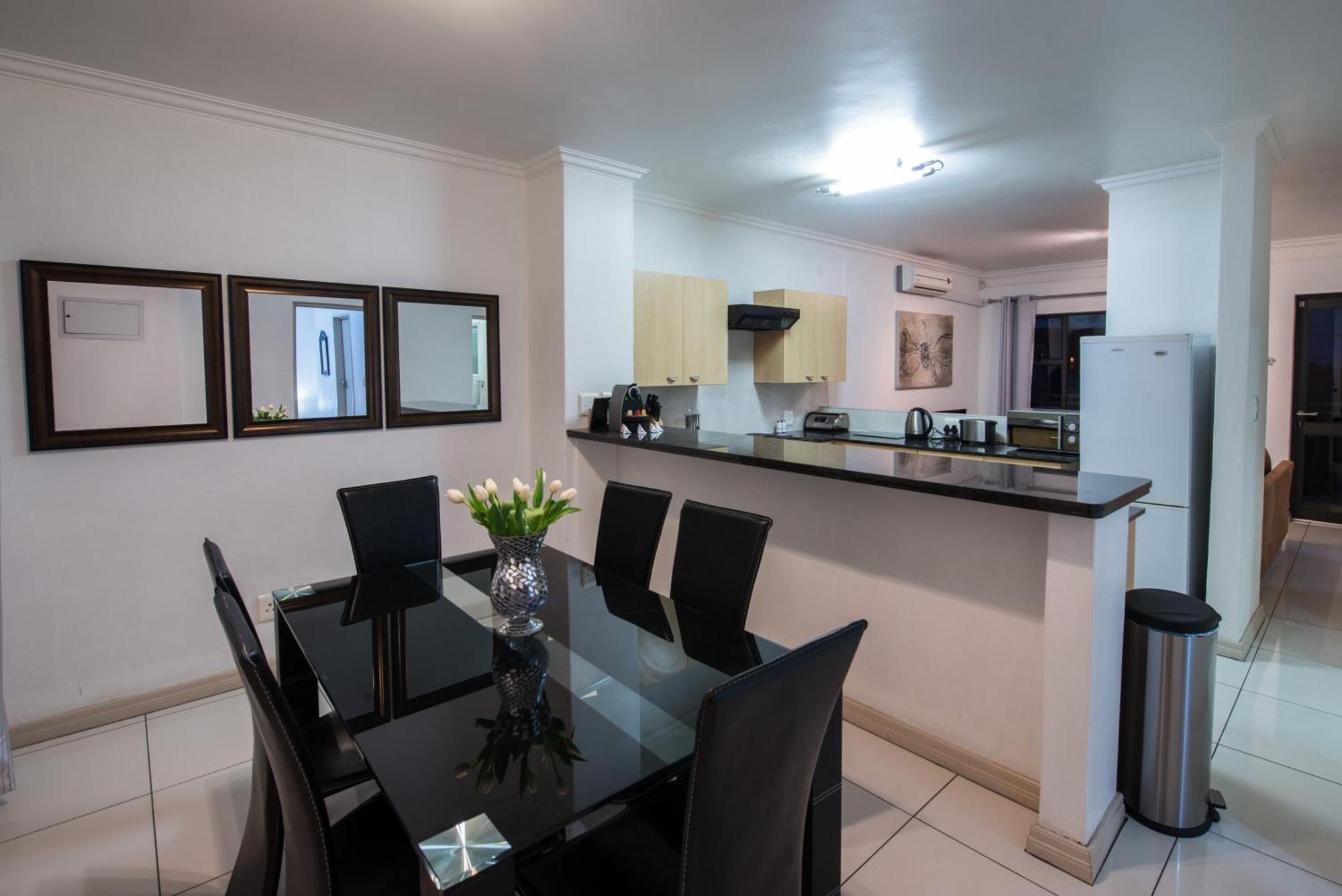 Prestige Apartments Sandton At Westpoint Joanesburgo Quarto foto