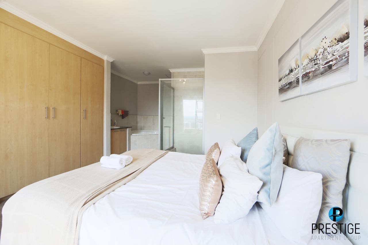 Prestige Apartments Sandton At Westpoint Joanesburgo Exterior foto