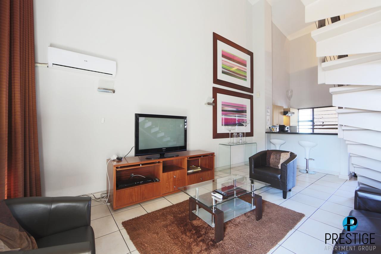 Prestige Apartments Sandton At Westpoint Joanesburgo Exterior foto